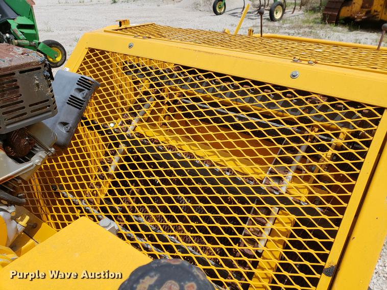image for item EP9265 Cherrington 900 beach cleaner/sand sifter