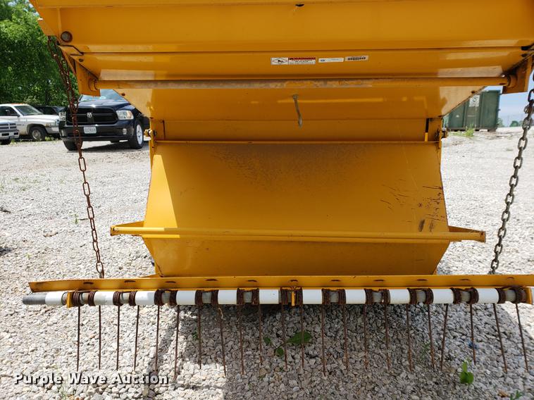 image for item EP9265 Cherrington 900 beach cleaner/sand sifter