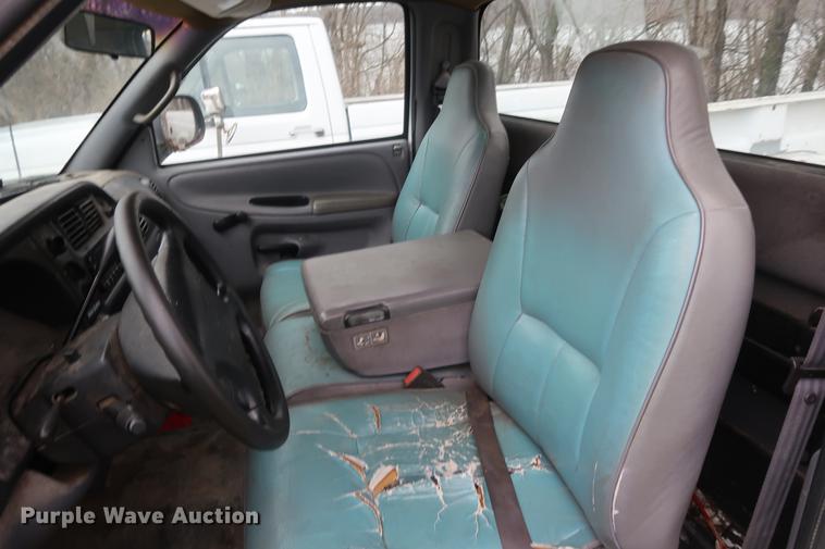 image for item EP9266 1998 Dodge Ram 1500 pickup truck