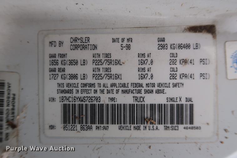 image for item EP9266 1998 Dodge Ram 1500 pickup truck