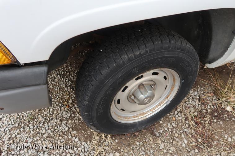 image for item EP9266 1998 Dodge Ram 1500 pickup truck