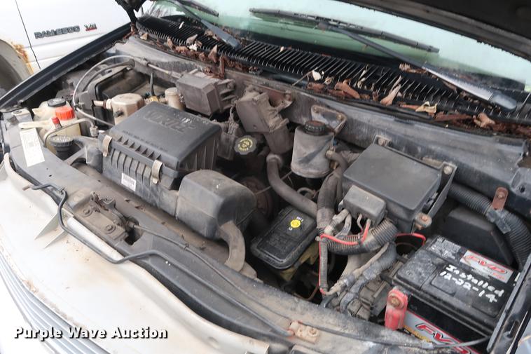 image for item EP9272 2002 Chevrolet Astro van