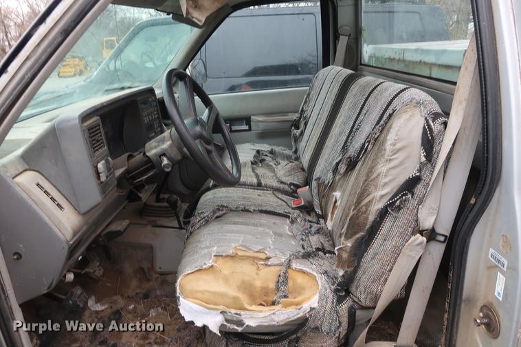 image for item EP9273 1991 Chevrolet 2500 pickup truck