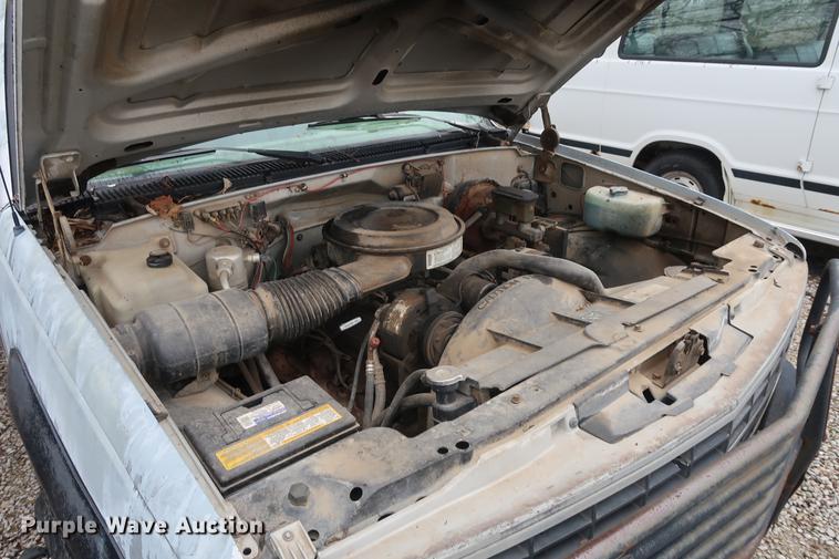 image for item EP9273 1991 Chevrolet 2500 pickup truck