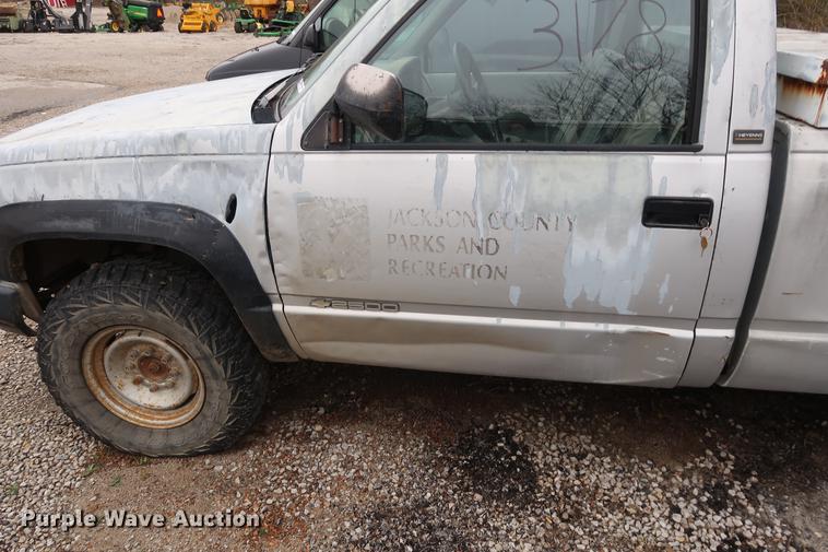 image for item EP9273 1991 Chevrolet 2500 pickup truck