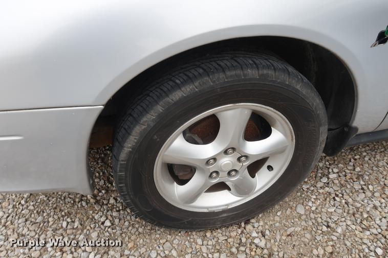 image for item EP9275 2000 Ford Taurus SE