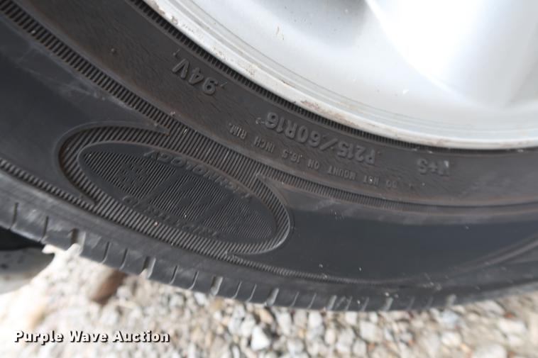 image for item EP9275 2000 Ford Taurus SE