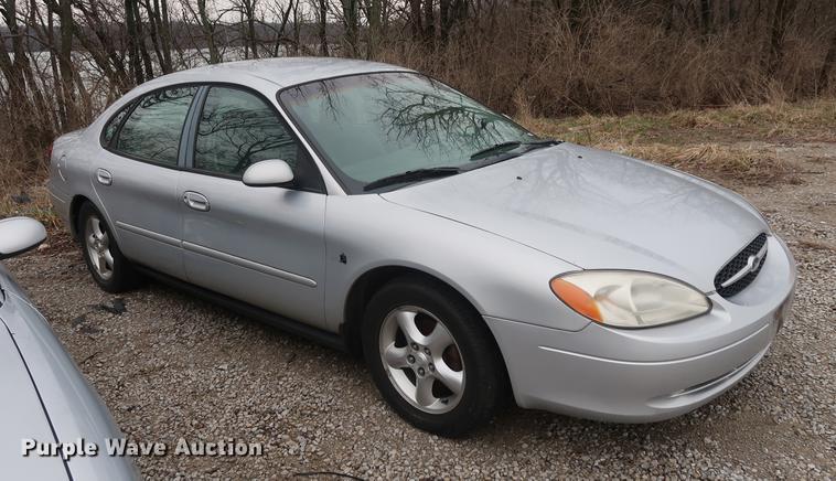 image for item EP9276 2000 Ford Taurus SE