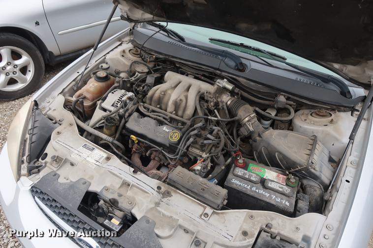 image for item EP9276 2000 Ford Taurus SE