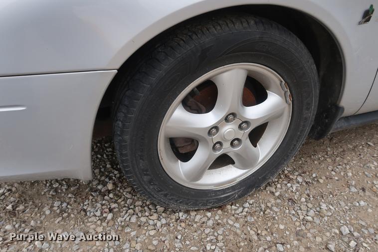 image for item EP9276 2000 Ford Taurus SE