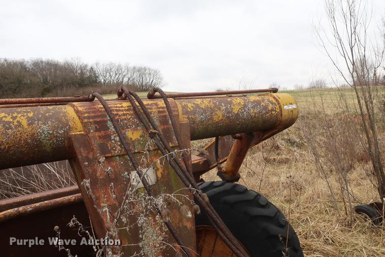 image for item EP9282 1977 Soil Mover scraper