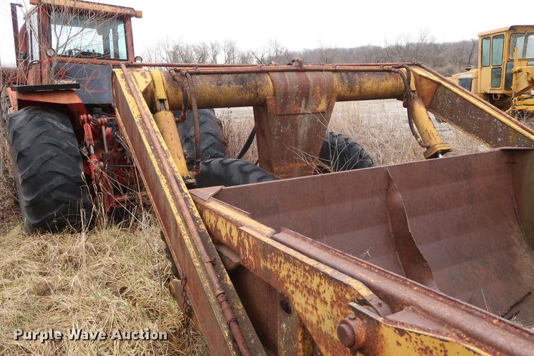 image for item EP9282 1977 Soil Mover scraper