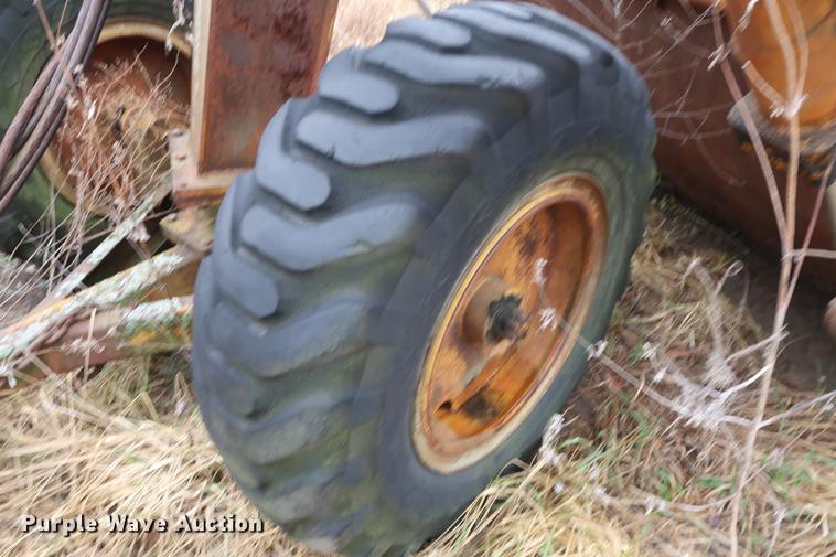 image for item EP9282 1977 Soil Mover scraper