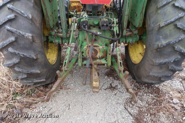 image for item EP9283 John Deere 2350 MFWD tractor