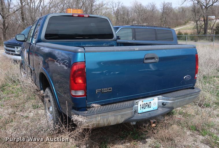 image for item EP9327 2001 Ford F150 SuperCab pickup truck