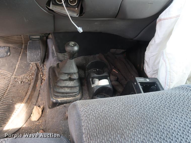 image for item EP9327 2001 Ford F150 SuperCab pickup truck