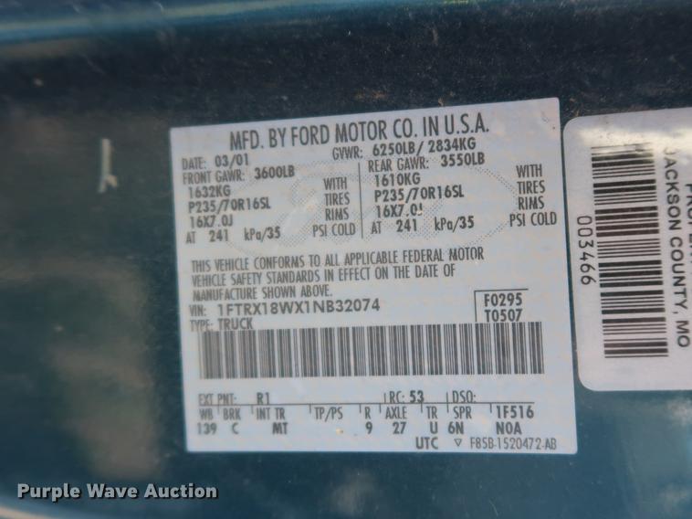 image for item EP9327 2001 Ford F150 SuperCab pickup truck