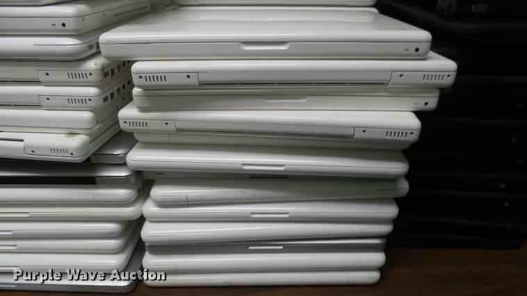 image for item EX9186 (45) Apple laptops