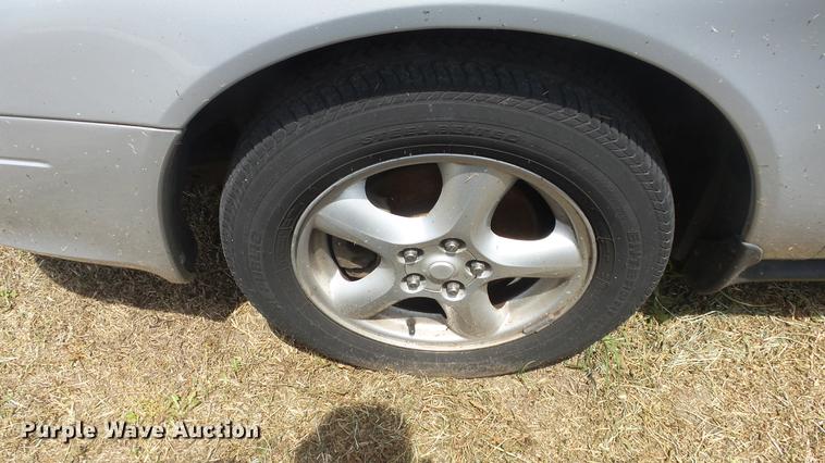 image for item EX9213 2003 Ford Taurus