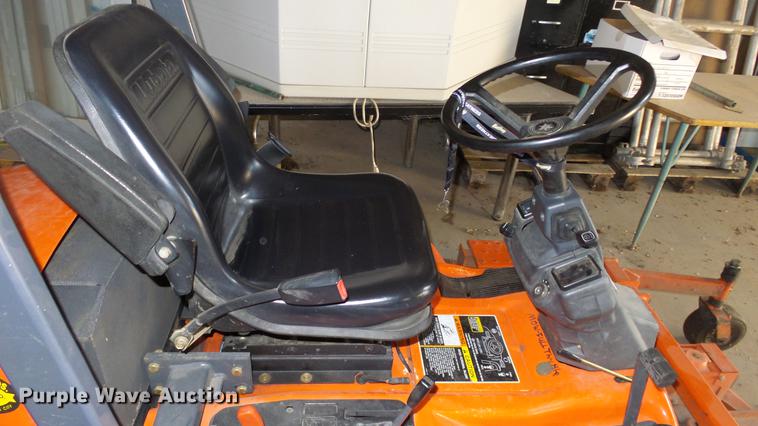 image for item EX9226 Kubota F3060 ZTR lawn mower