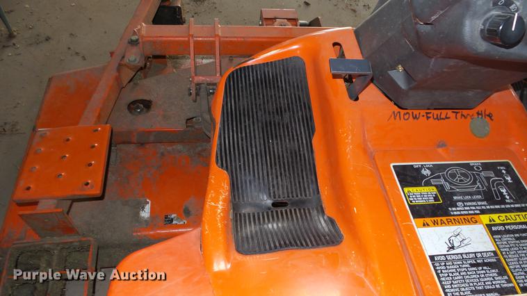 image for item EX9226 Kubota F3060 ZTR lawn mower