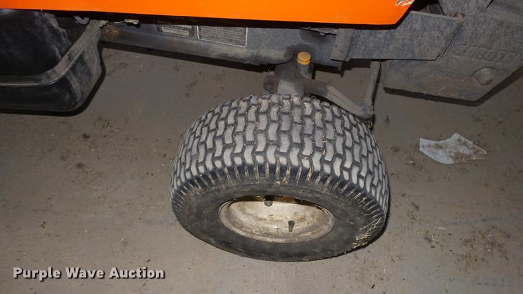 image for item EX9226 Kubota F3060 ZTR lawn mower