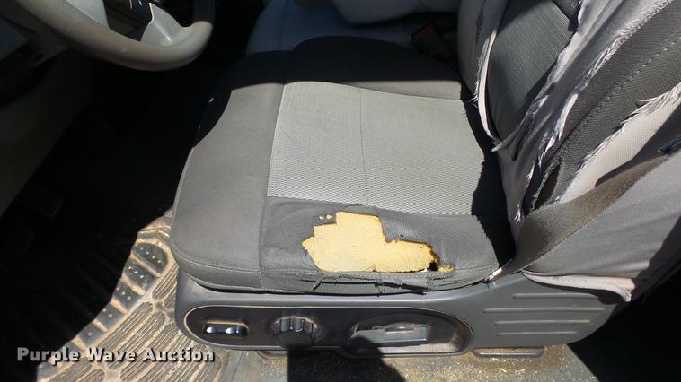 image for item EX9235 2004 Ford F150 SuperCab pickup truck