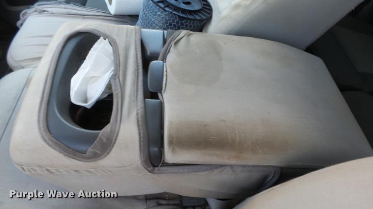 image for item EX9235 2004 Ford F150 SuperCab pickup truck