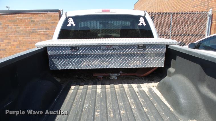 image for item EX9235 2004 Ford F150 SuperCab pickup truck