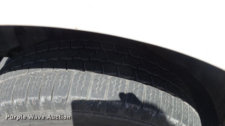 image for item EX9235 2004 Ford F150 SuperCab pickup truck