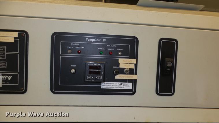 image for item EZ9601 Tenney T20RS-1.5 environmental chamber