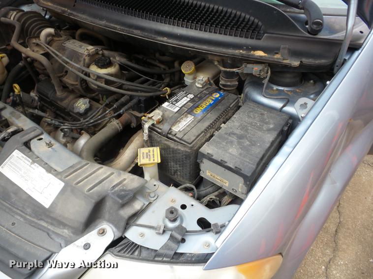 image for item G1120 2005 Dodge Grand Caravan SE van