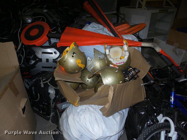 image for item G1124 Sporting goods