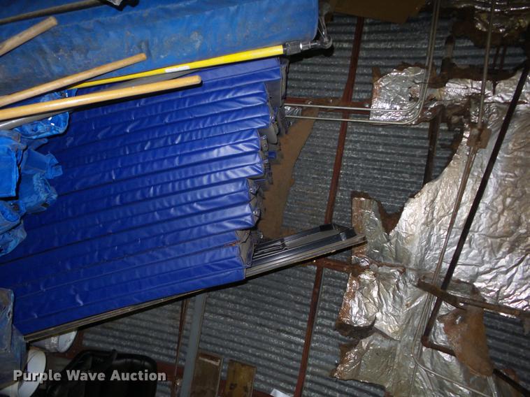 image for item G1124 Sporting goods