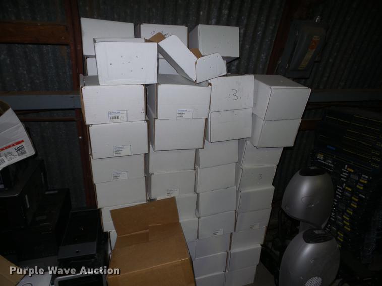 image for item G1127 Electronics