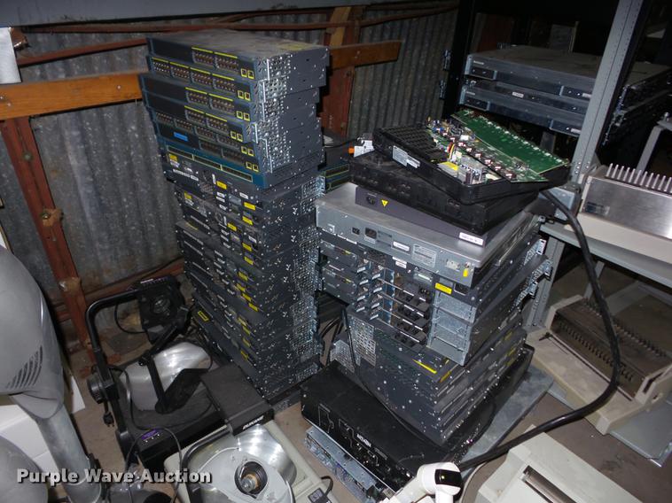 image for item G1127 Electronics