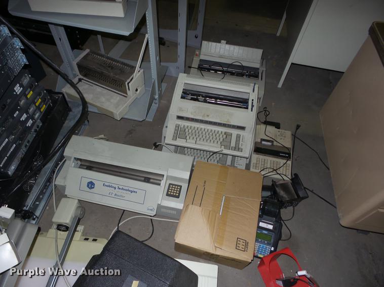 image for item G1127 Electronics