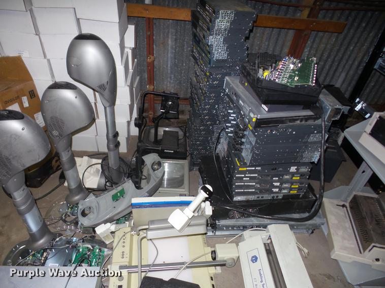 image for item G1127 Electronics