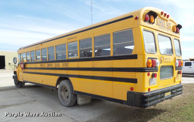 image for item L5672 2002 Chevrolet Blue Bird CV200C school bus