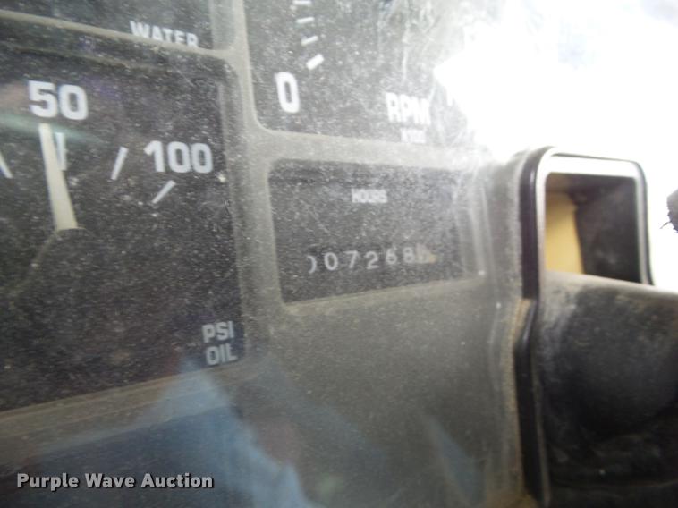 image for item L5674 2003 International 3800 Blue Bird CV600S school bus