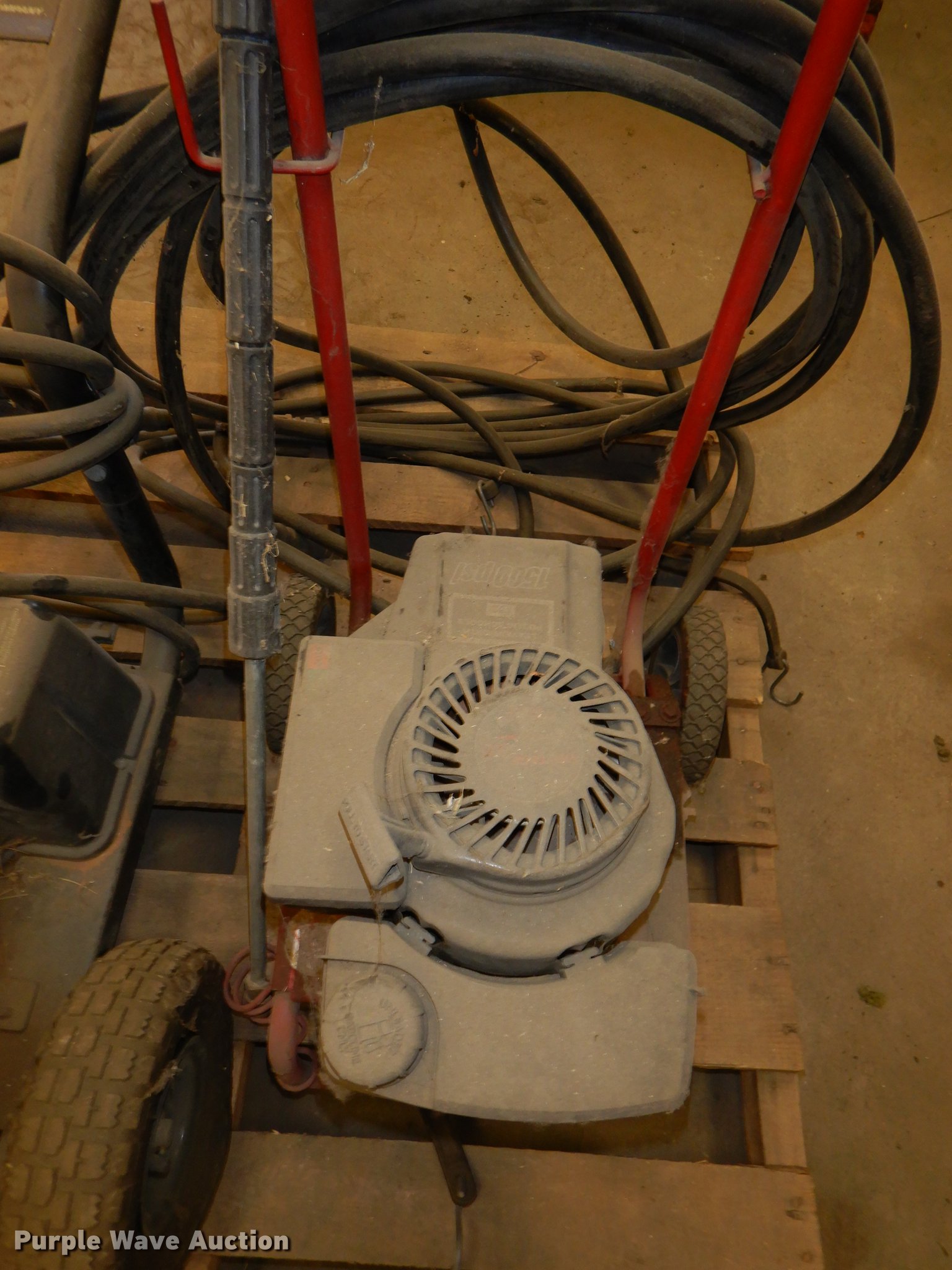 (2) pressure washers in Leavenworth, KS Item EQ9838 sold Purple Wave