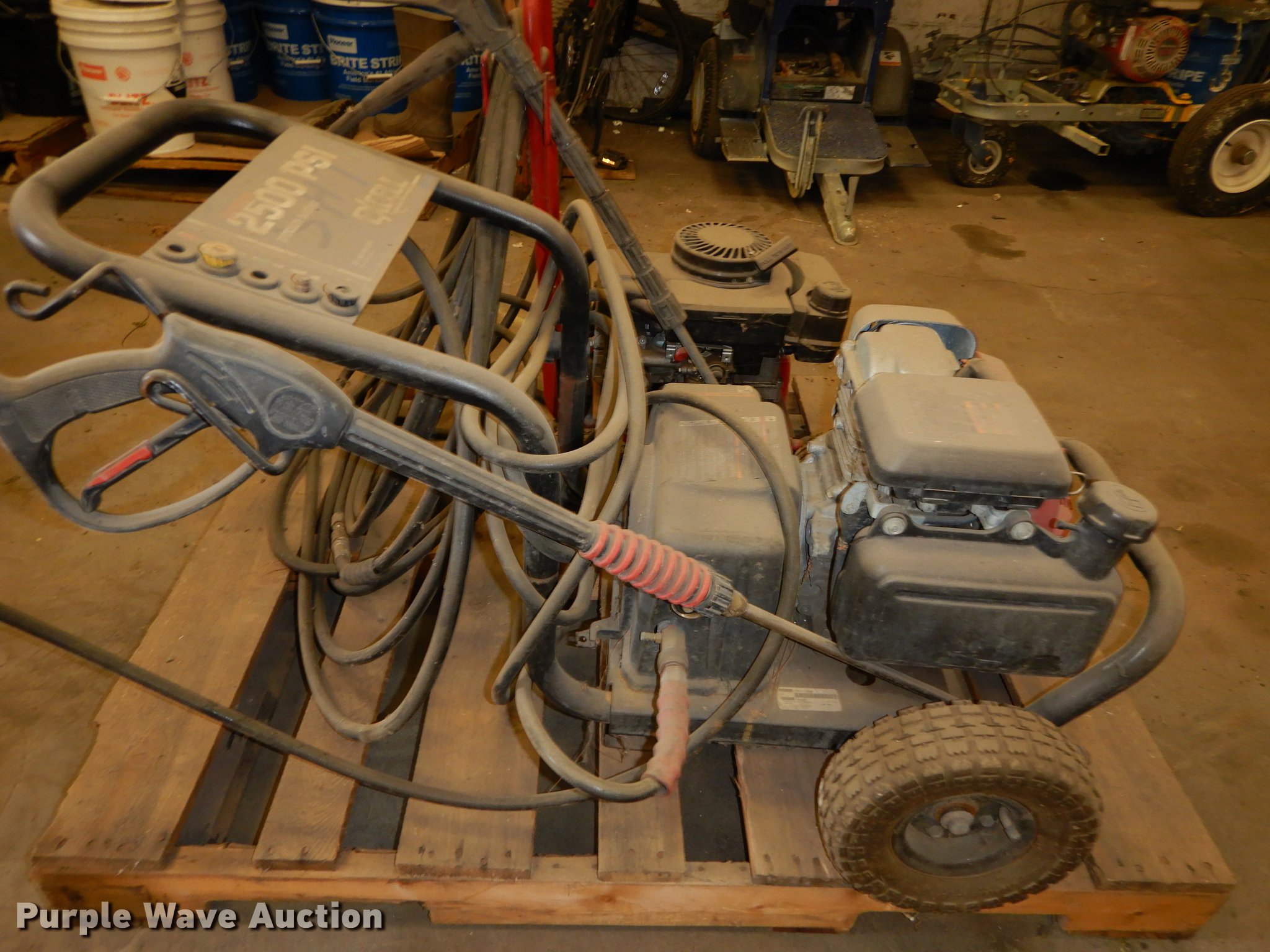 (2) pressure washers in Leavenworth, KS Item EQ9838 sold Purple Wave