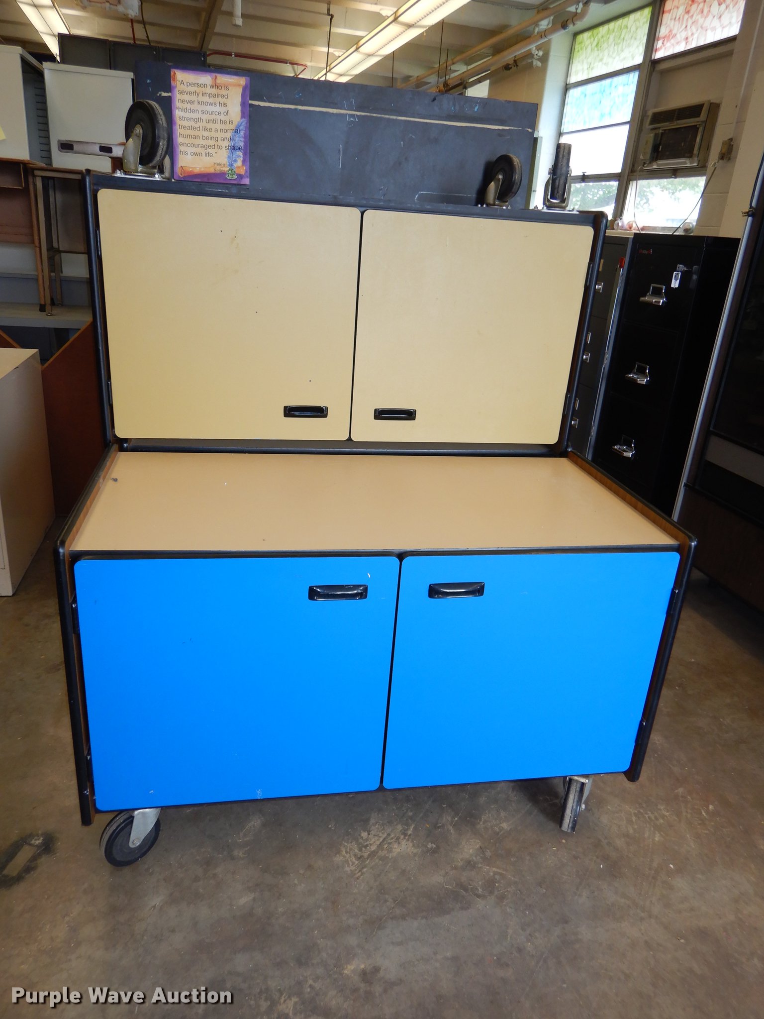 (3) storage in Kansas City, KS Item EQ9891 sold Purple Wave