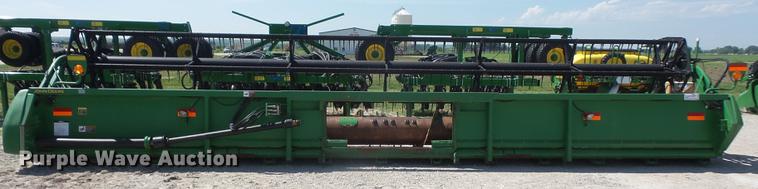 image for item DB6045 2006 John Deere 630F Hydraflex head