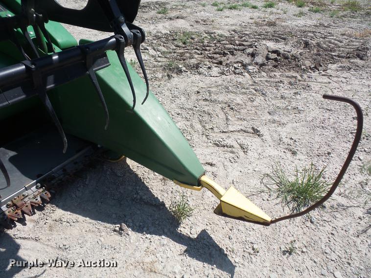 image for item DB6045 2006 John Deere 630F Hydraflex head