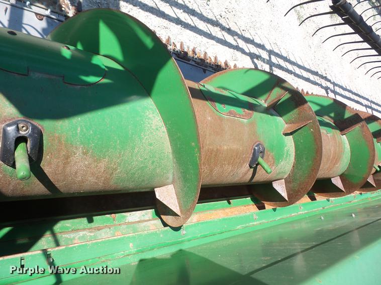 image for item DB6045 2006 John Deere 630F Hydraflex head