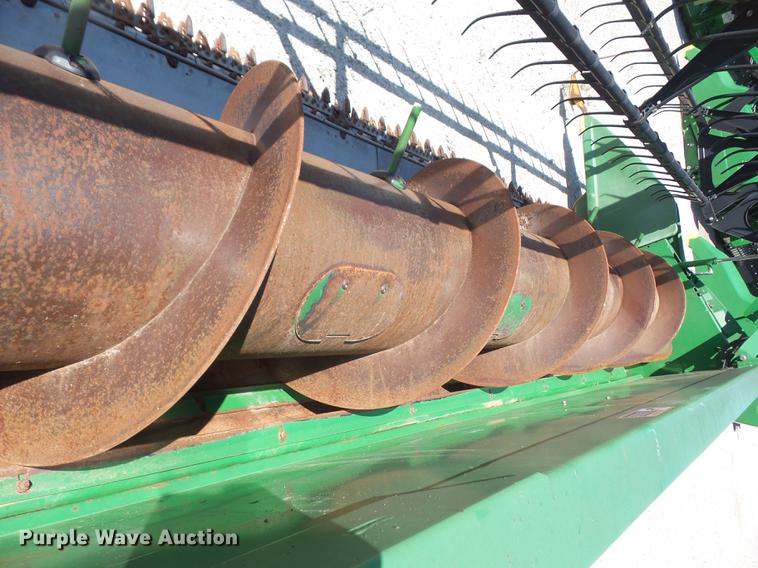 image for item DB6045 2006 John Deere 630F Hydraflex head