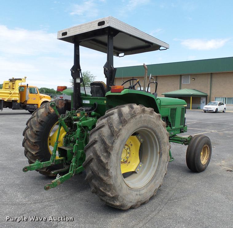 image for item DB7126 2001 John Deere 6410 tractor