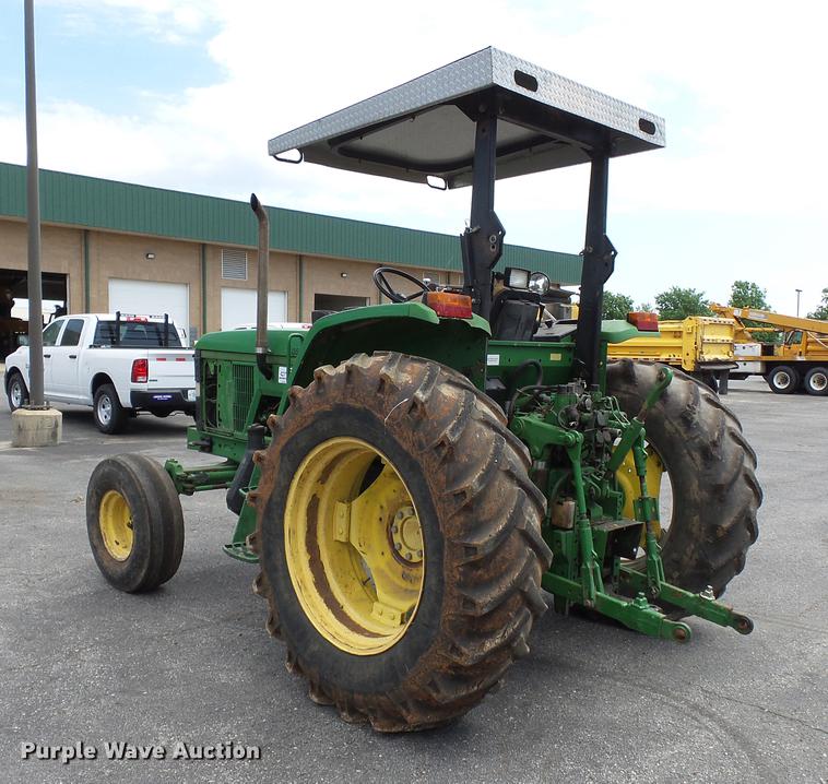 image for item DB7126 2001 John Deere 6410 tractor