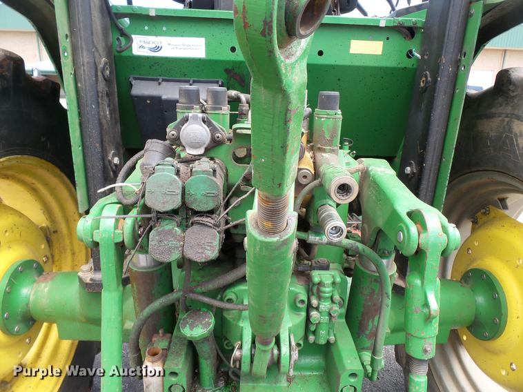 image for item DB7126 2001 John Deere 6410 tractor